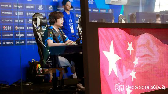 C罗面对了 C罗面对了