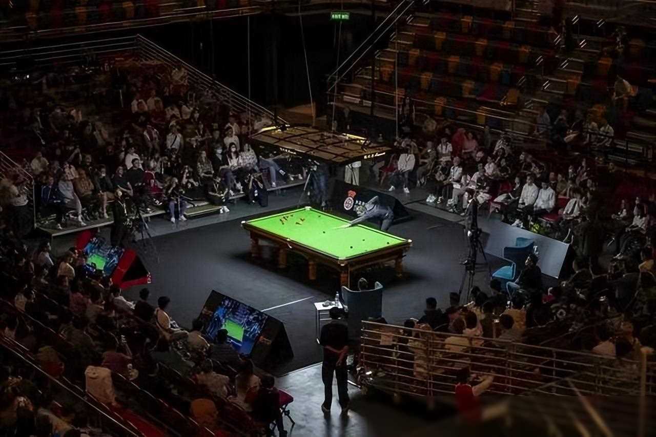 这位年轻的 这位年轻的