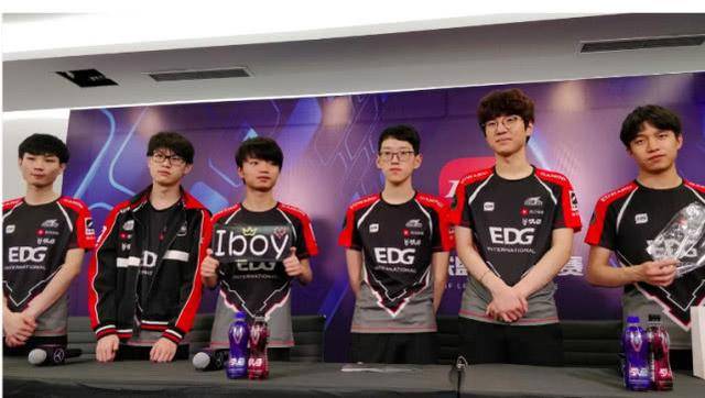 球盛宴与菁 球盛宴与菁