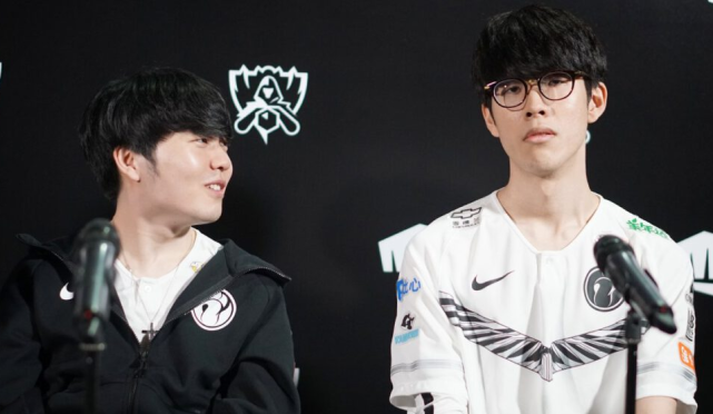 赛场上多次 赛场上多次