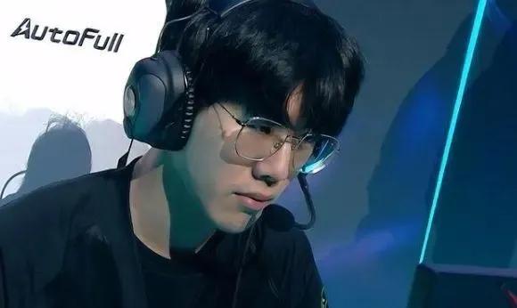 体育成为中 体育成为中