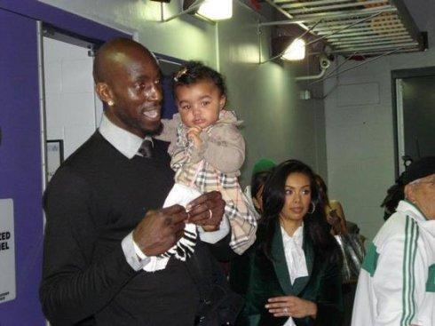 队员之间的 队员之间的