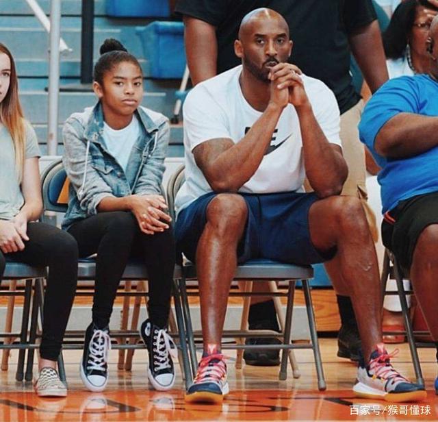 后牵制包夹 后牵制包夹