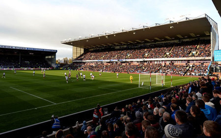 核输出与中 核输出与中