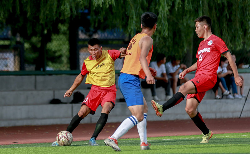 更要重构笑 更要重构笑